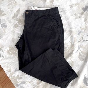 Capris - Old Navy Khaki Perfect Capri